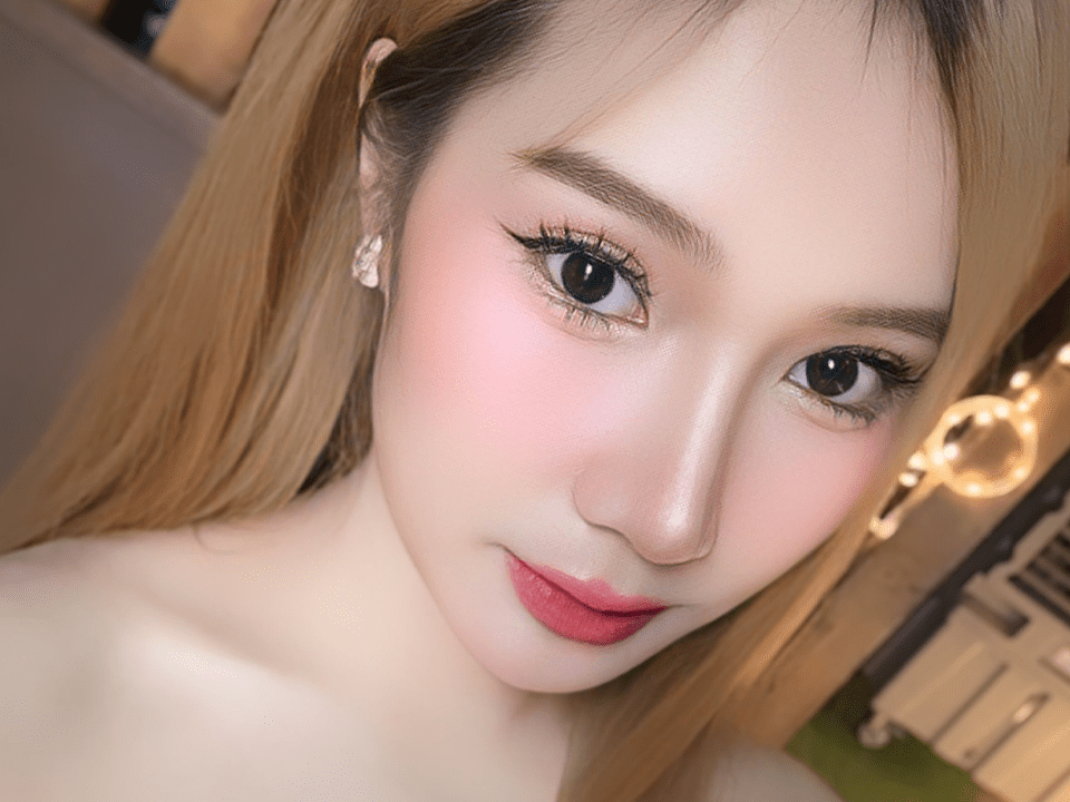 gallery-item