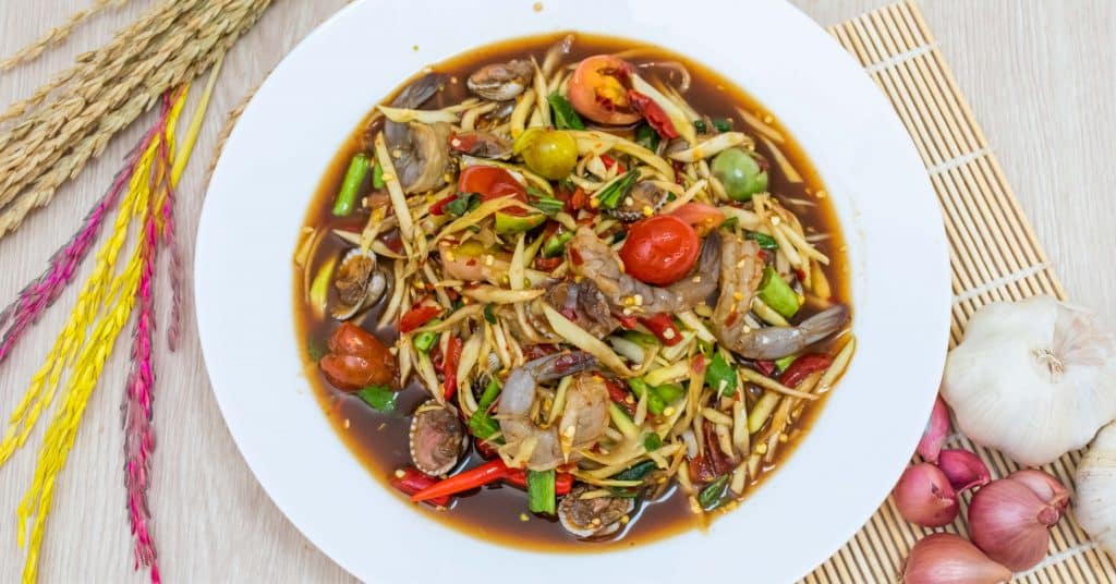 อาหารหมักดองและสุก ๆ ดิบ ๆ